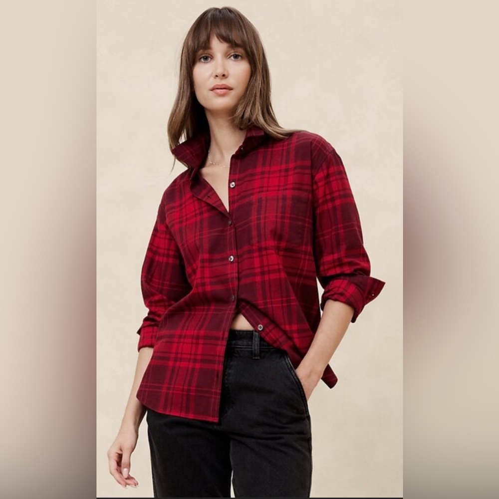 Banana Republic Classic flannel shirt( New without tag)